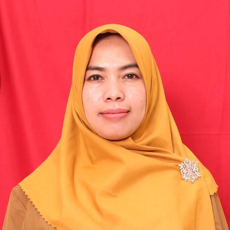EMI SURYANI